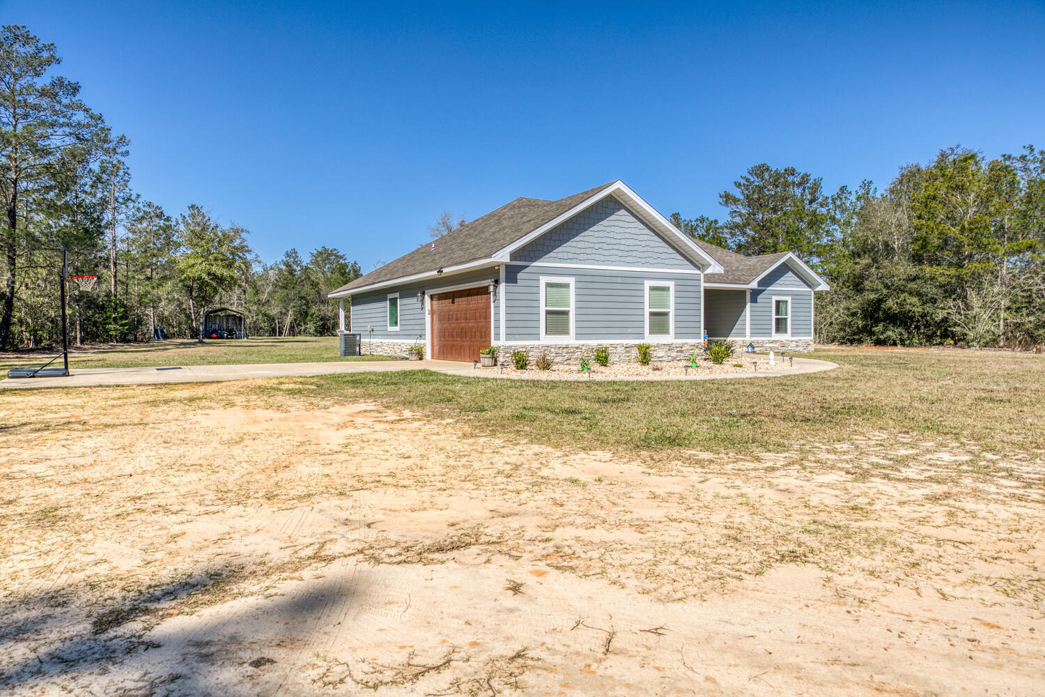 4134 Randi Road Crestview, FL 32539 - Photo 2 of 39 Gallery Image 2