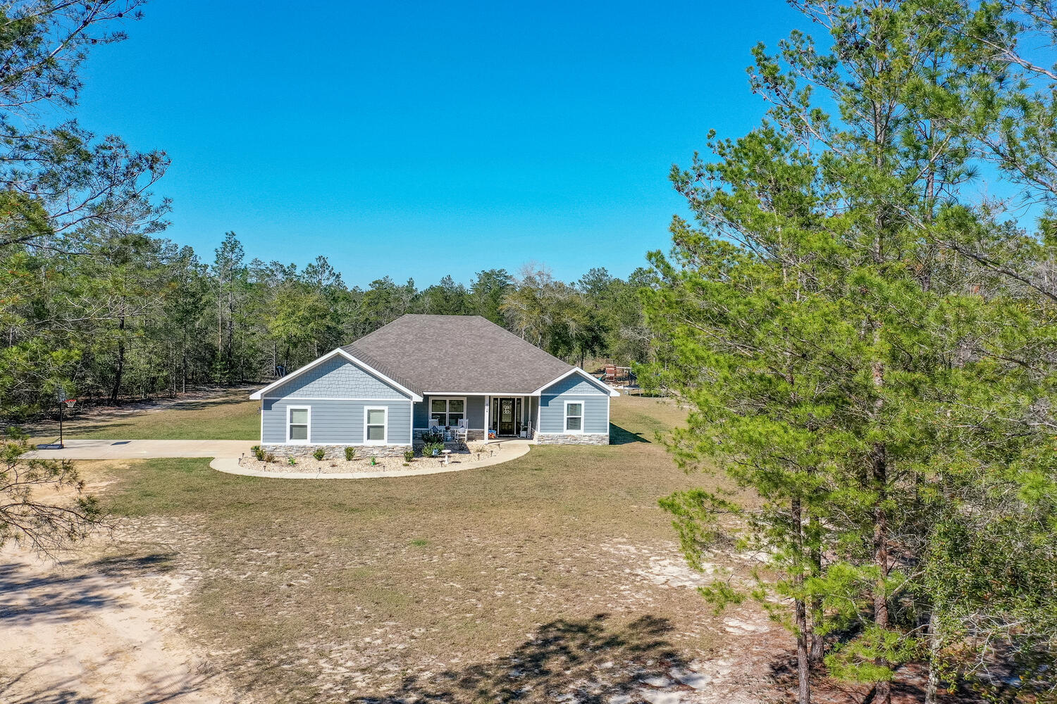 4134 Randi Road Crestview, FL 32539 - Photo 4 of 39 Gallery Image 4