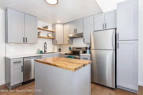 $925,000 | 1864 Pioneer Trail, Driggs, ID 83422