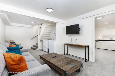 $925,000 | 1864 Pioneer Trail, Driggs, ID 83422