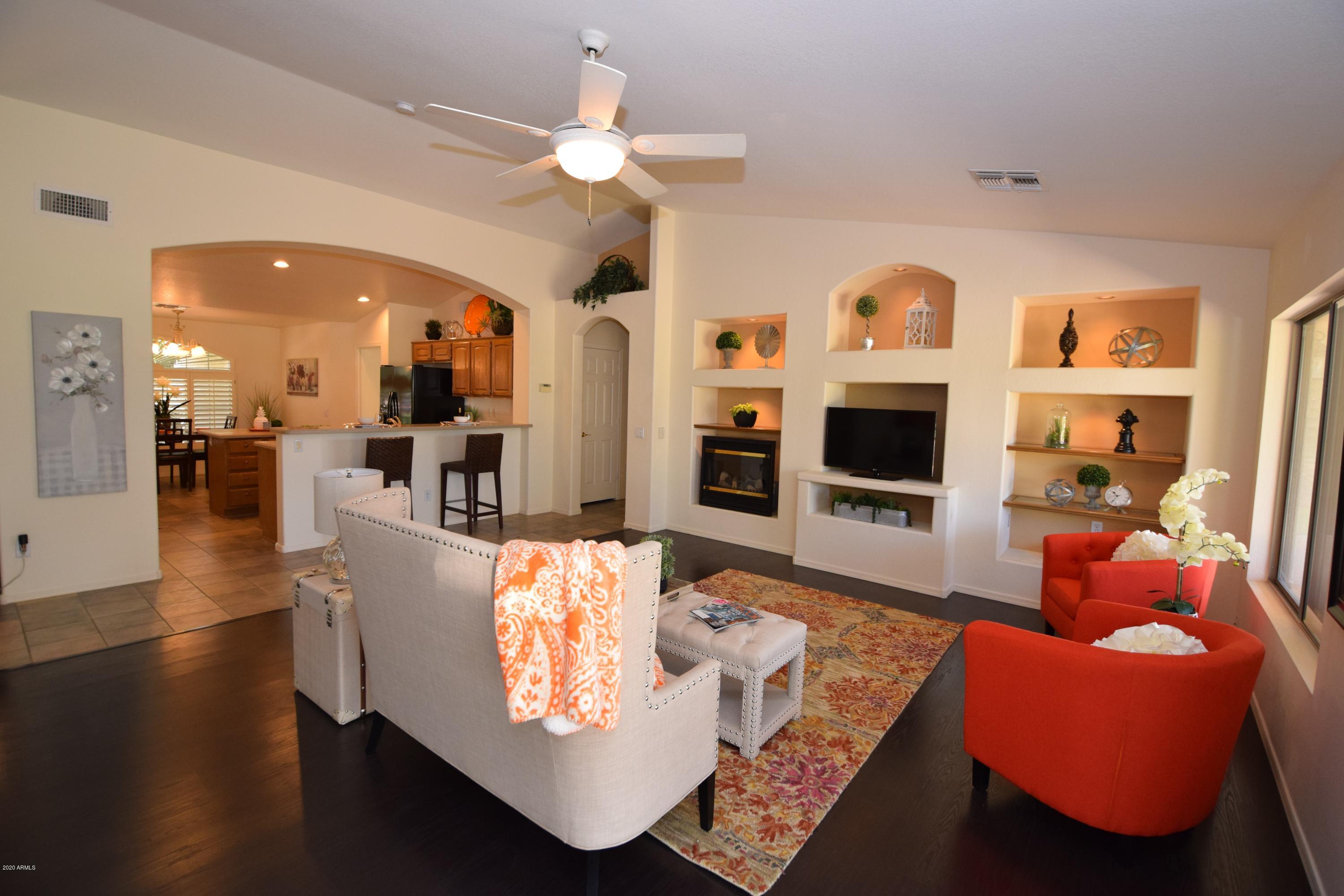 15571 Piccadilly Road Goodyear, AZ 85395 - Photo 7 of 28 DSC_0262