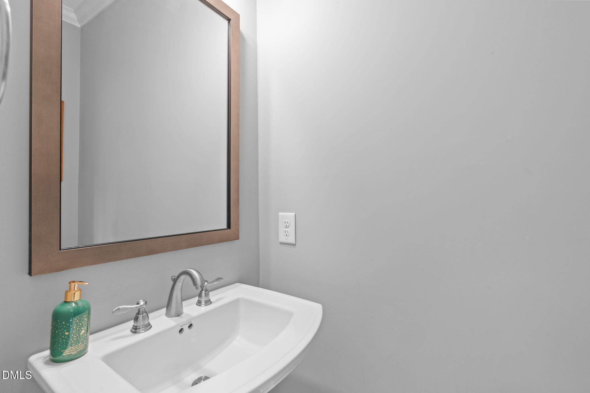 1605 Bowery Drive Raleigh, NC 27607 - Photo 13 of 39 A-12