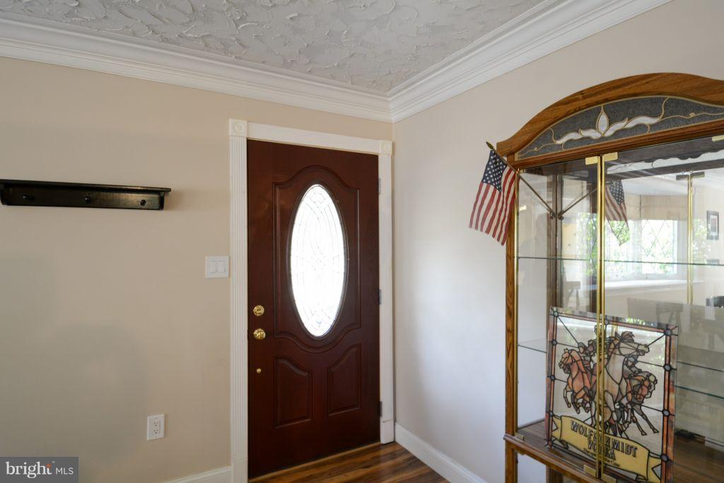 14101 Duckett Road Brandywine, MD 20613 - Photo 2 of 27 Interior (General)