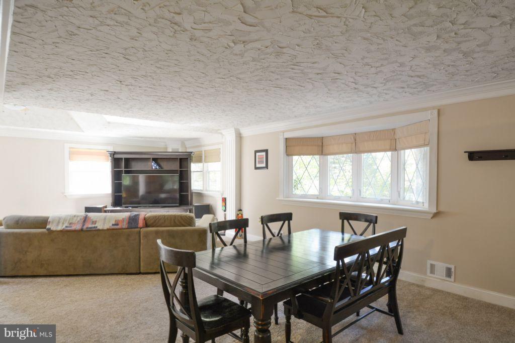 14101 Duckett Road Brandywine, MD 20613 - Photo 7 of 27 Dining Room