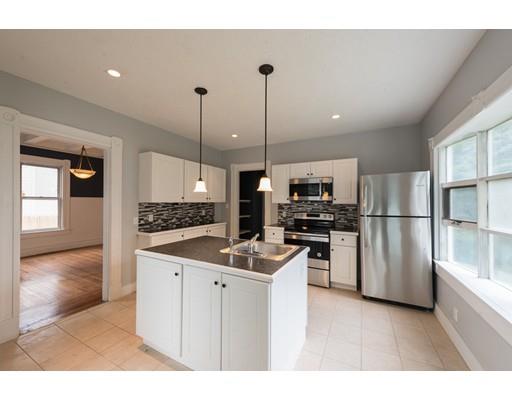 33 Euclid Avenue Springfield, MA 01108 - Photo 2 of 24