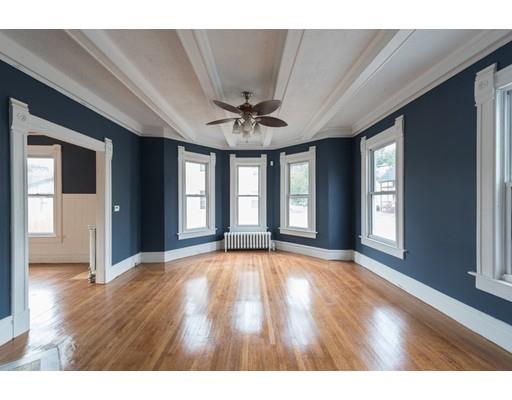 33 Euclid Avenue Springfield, MA 01108 - Photo 4 of 24