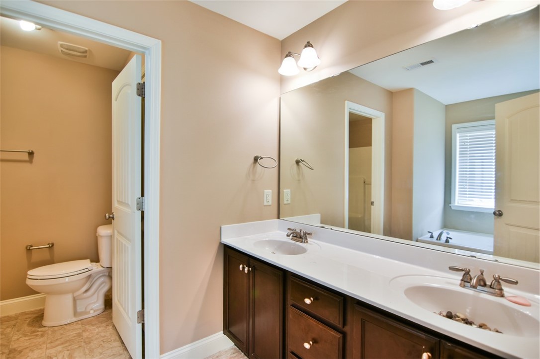 412 Jericho Ridge Trail Easley, SC 29640 - Photo 23 of 37