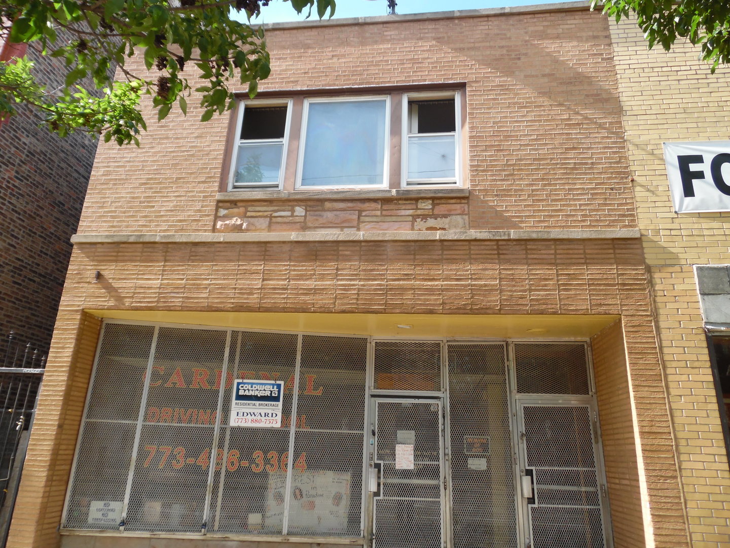 2712 West Division Street Chicago, IL 60622 - Photo 1 of 8 a view of a house with a door