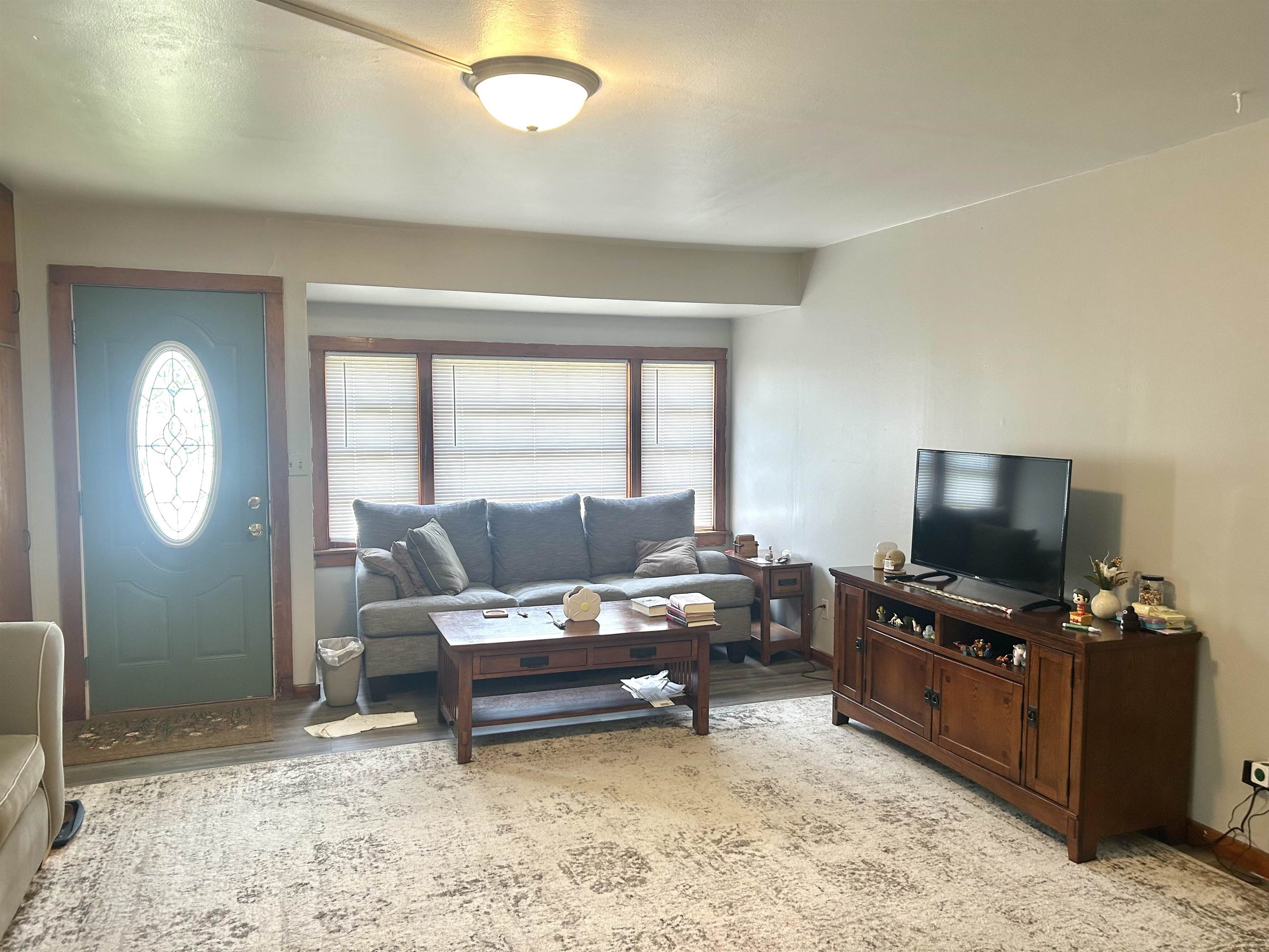 804 John Avenue Oshkosh, WI 54901 - Photo 2 of 11