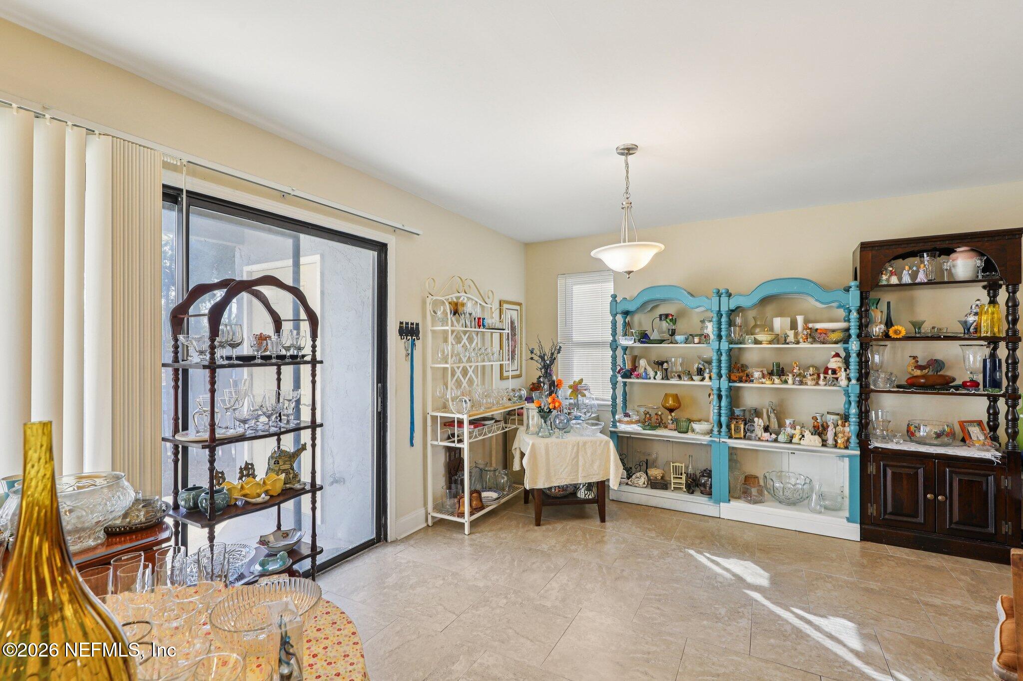 3517 Peeler Road, Unit 13 Jacksonville, FL 32277 - Photo 12 of 33 Dinning Room