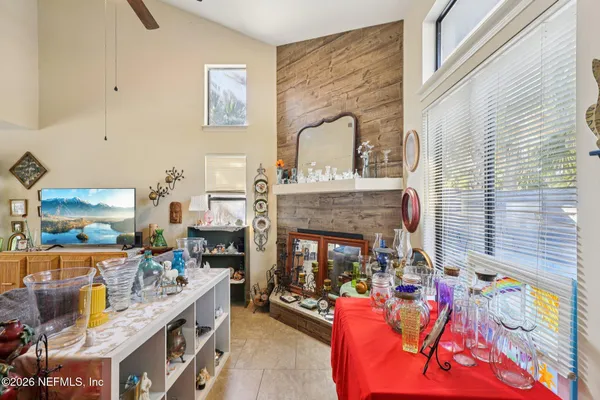 $170,000 | 3517 Peeler Road, Unit 13, Jacksonville, FL 32277