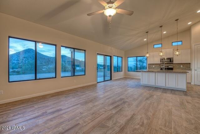 16538 West Sleepy Ranch Road Surprise, AZ 85387 - Photo 12 of 39 1658 p24