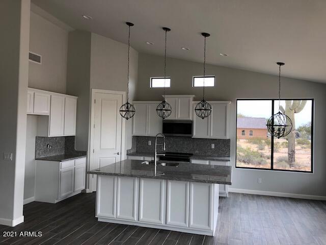 16538 West Sleepy Ranch Road Surprise, AZ 85387 - Photo 14 of 39 !!! miss 2