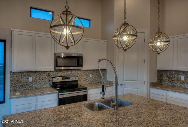 16538 West Sleepy Ranch Road Surprise, AZ 85387 - Photo 5 of 39 1658 p15