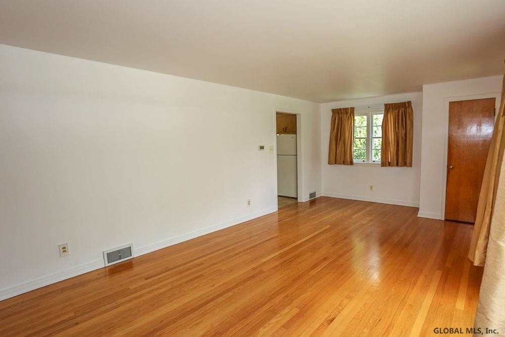 89 Lisha Kill Road Colonie, NY 12205 - Photo 25 of 49 Photo 25