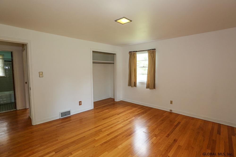 89 Lisha Kill Road Colonie, NY 12205 - Photo 35 of 49 Photo 35