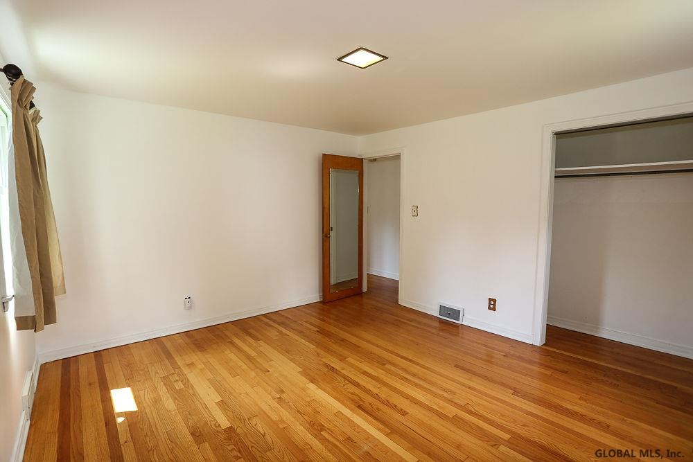 89 Lisha Kill Road Colonie, NY 12205 - Photo 37 of 49 Photo 37