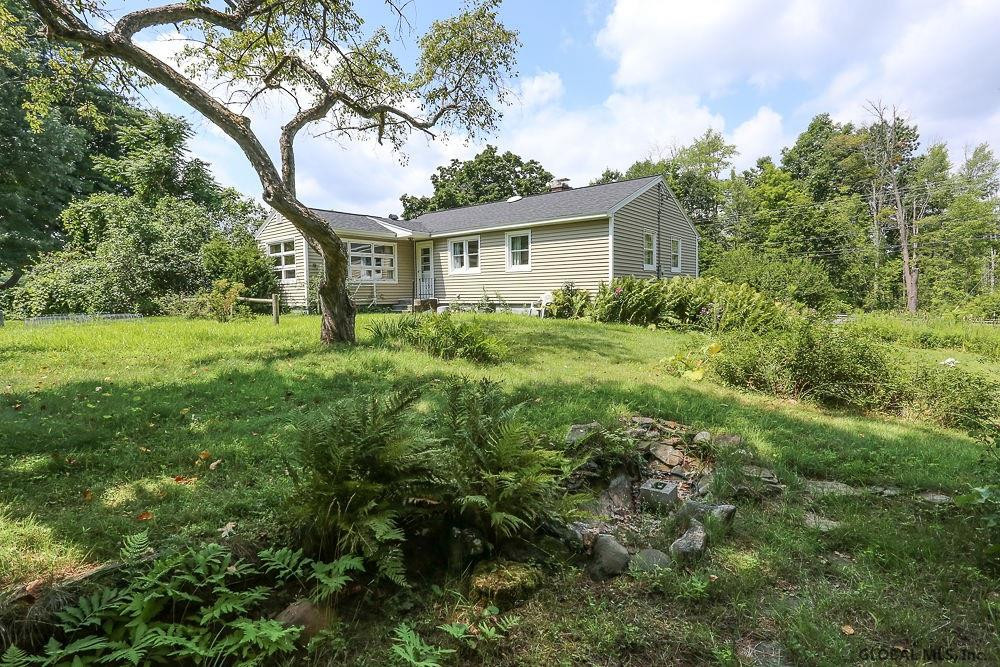 89 Lisha Kill Road Colonie, NY 12205 - Photo 4 of 49 Photo 4