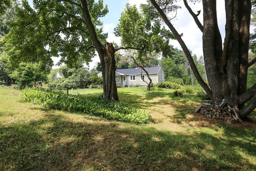 89 Lisha Kill Road Colonie, NY 12205 - Photo 6 of 49 Photo 6