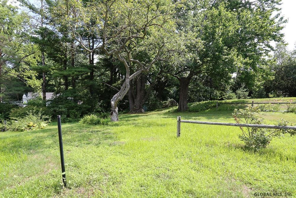 89 Lisha Kill Road Colonie, NY 12205 - Photo 10 of 49 Photo 10
