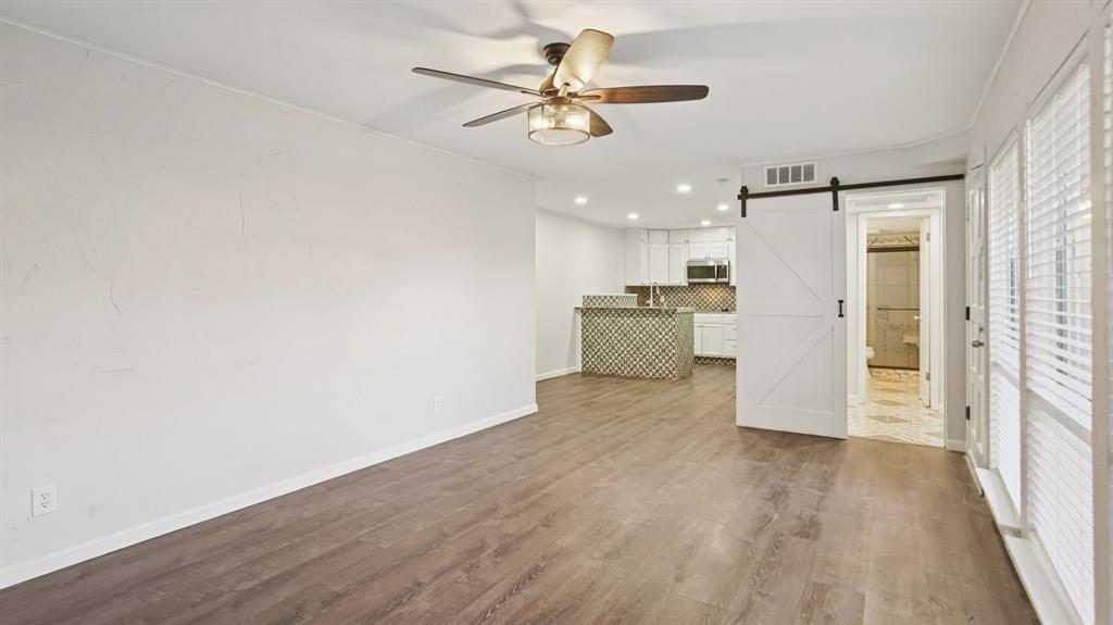 5634 Boca Raton Boulevard, Unit 108 Fort Worth, TX 76112 - Photo 6 of 27