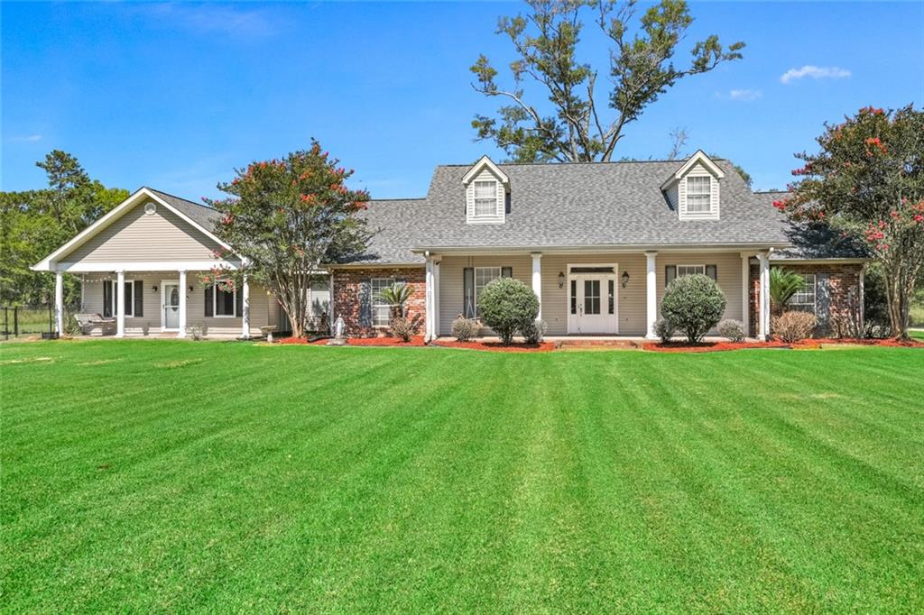 49151 Chapel Road Tickfaw, LA 70466 - Photo 2 of 25 Gallery Image 2