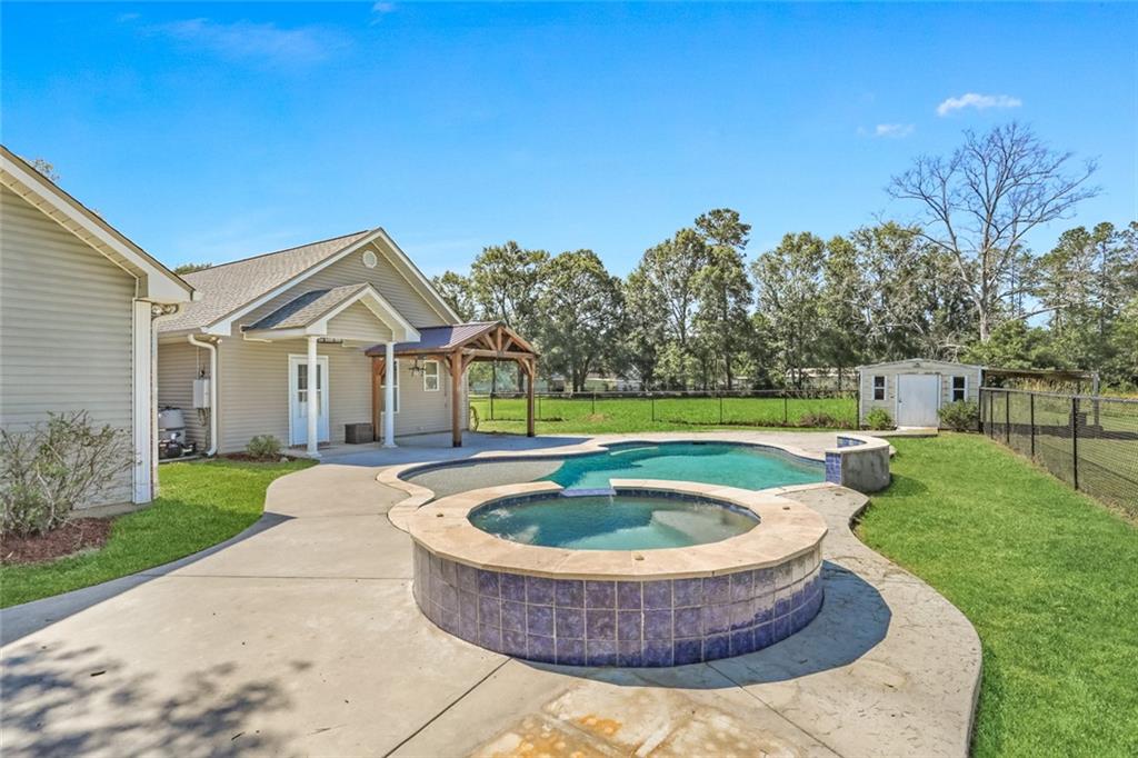 49151 Chapel Road Tickfaw, LA 70466 - Photo 22 of 25 Gallery Image 22