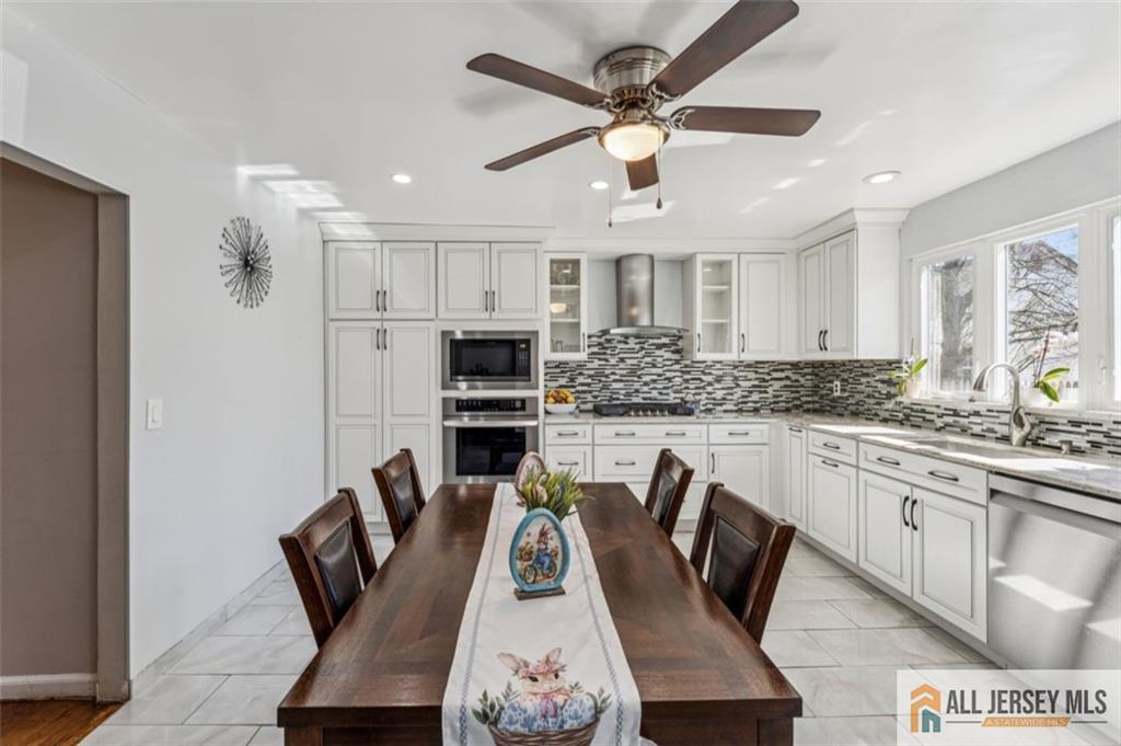 33 Safran Avenue Edison, NJ 08837 - Photo 12 of 31
