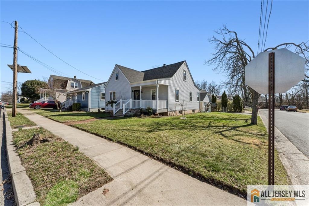 33 Safran Avenue Edison, NJ 08837 - Photo 5 of 31