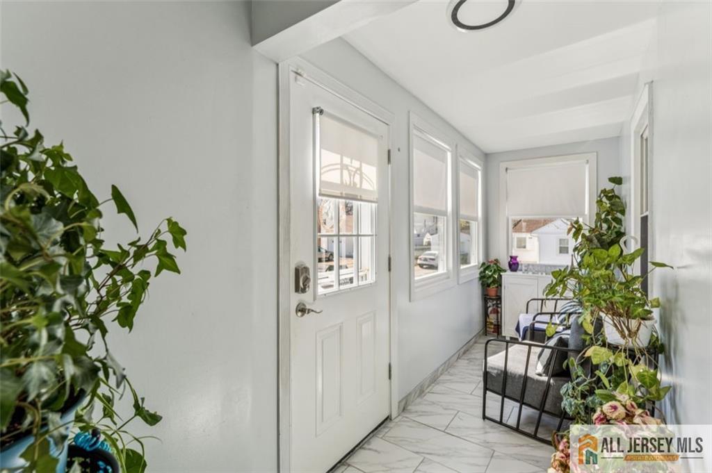33 Safran Avenue Edison, NJ 08837 - Photo 10 of 31