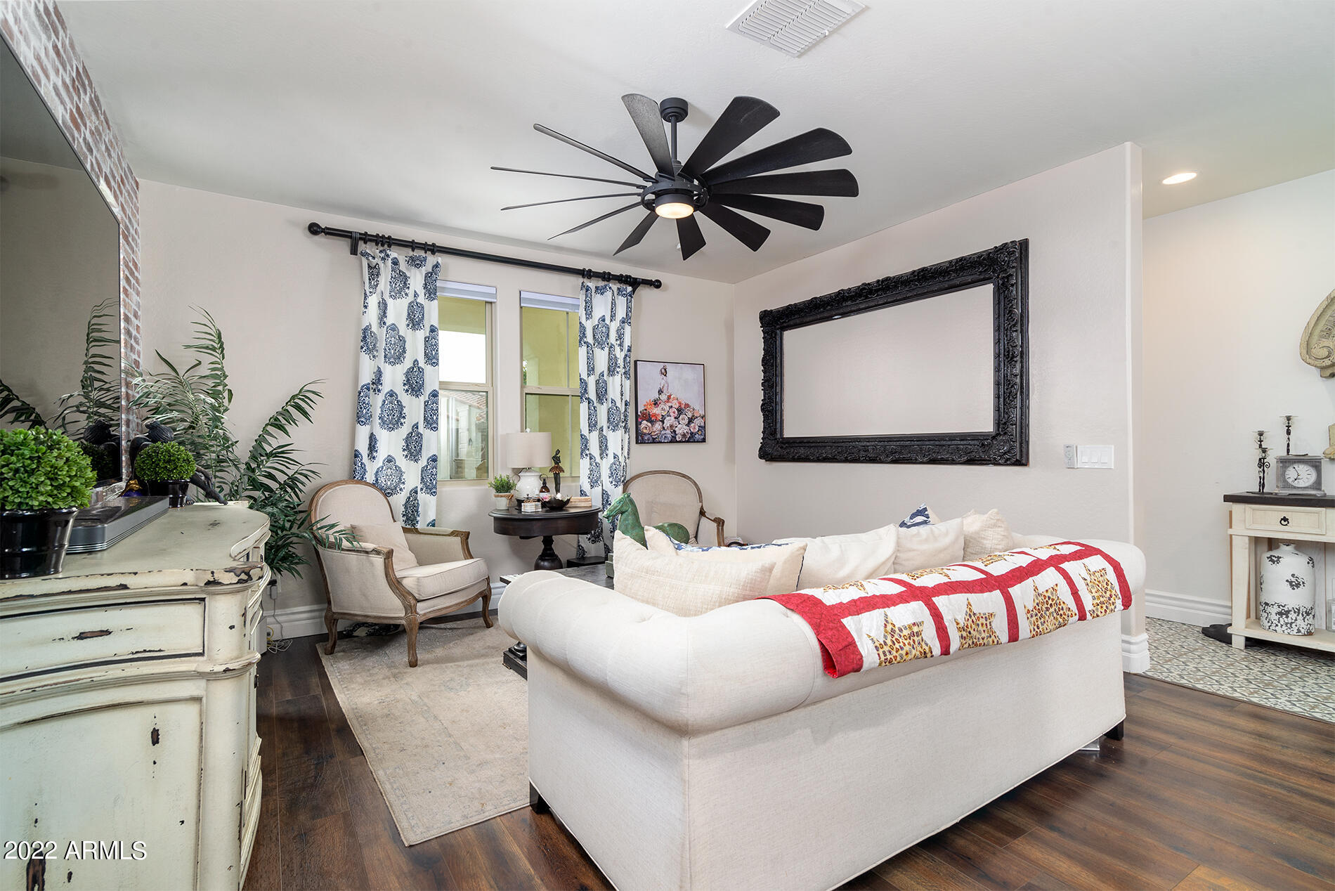 21054 West Coronado Road Buckeye, AZ 85396 - Photo 28 of 71 Living Room