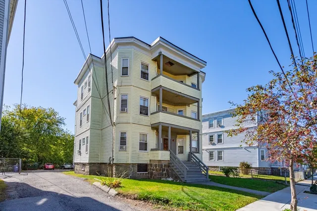 $1,999,000 | 140 Callender Street, Boston, MA 02124
