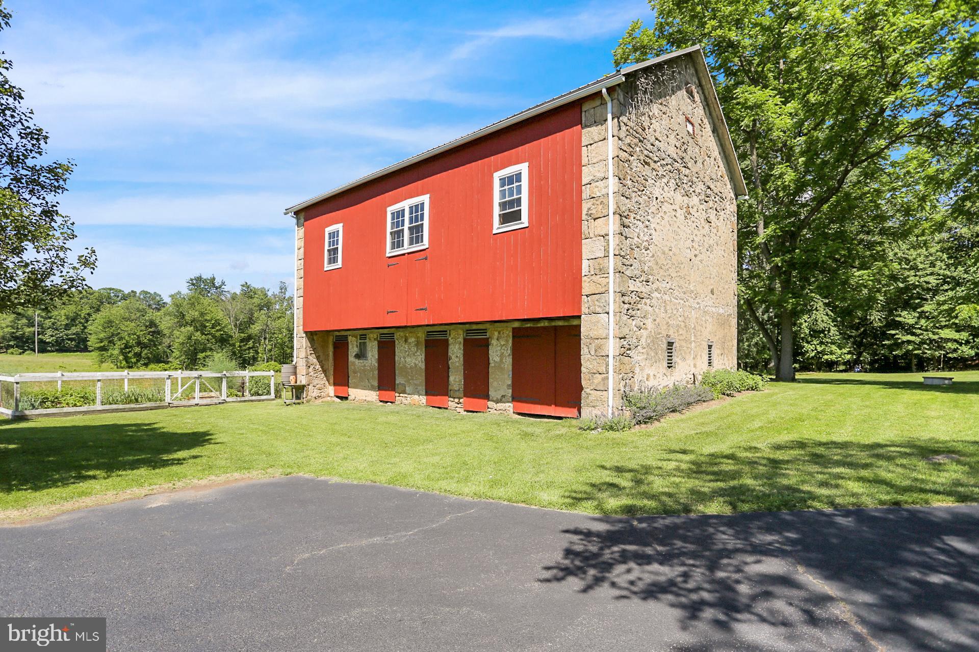 2695 Hill Road Reading, PA 19606 - Photo 61 of 61