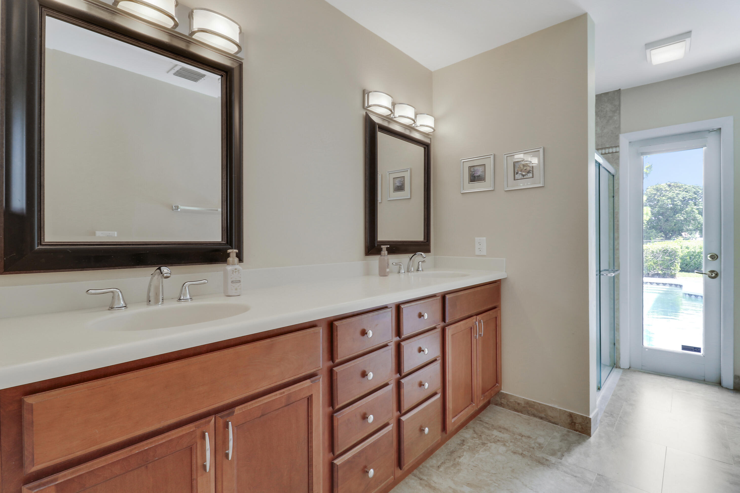 21777 Beachnut Drive Boca Raton, FL 33433 - Photo 17 of 64 Primary Bathroom