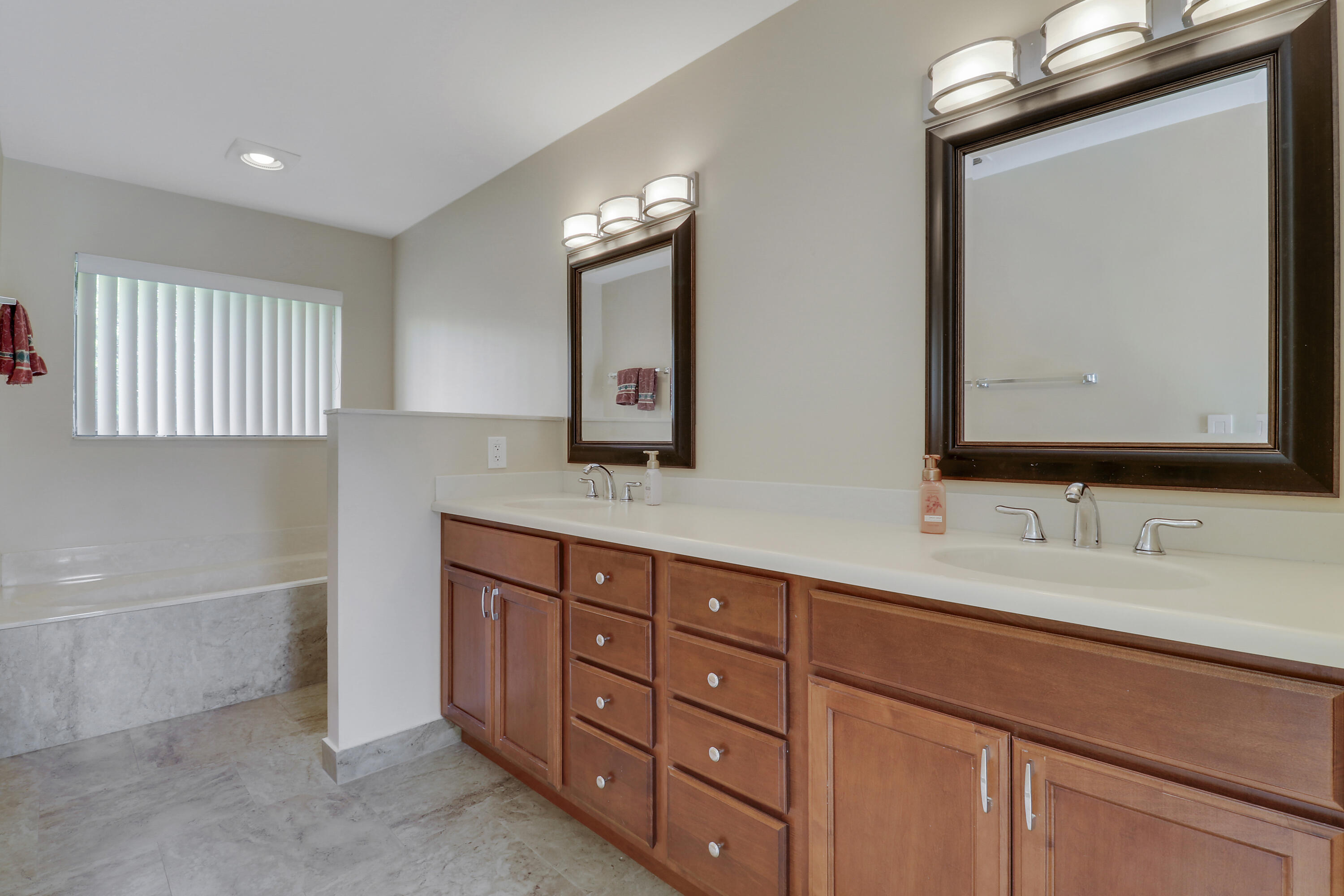 21777 Beachnut Drive Boca Raton, FL 33433 - Photo 18 of 64 Primary Bathroom