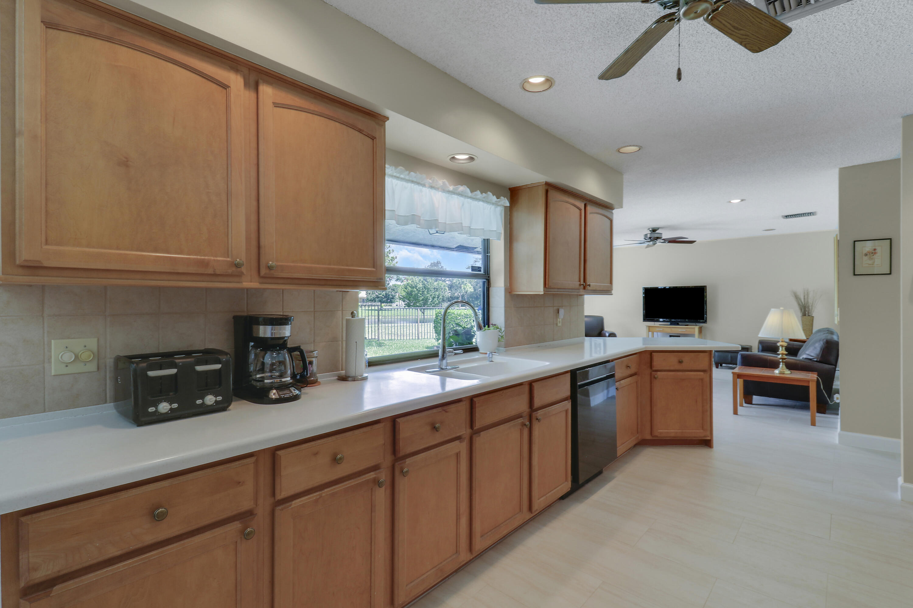 21777 Beachnut Drive Boca Raton, FL 33433 - Photo 56 of 64 Kitchen