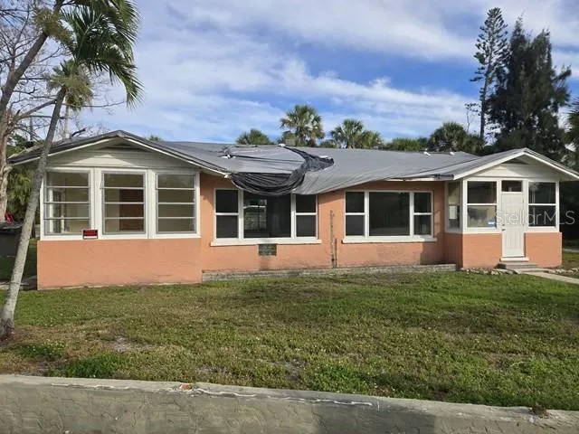 $990,000 | 3615 Higel Avenue, Sarasota, FL 34242