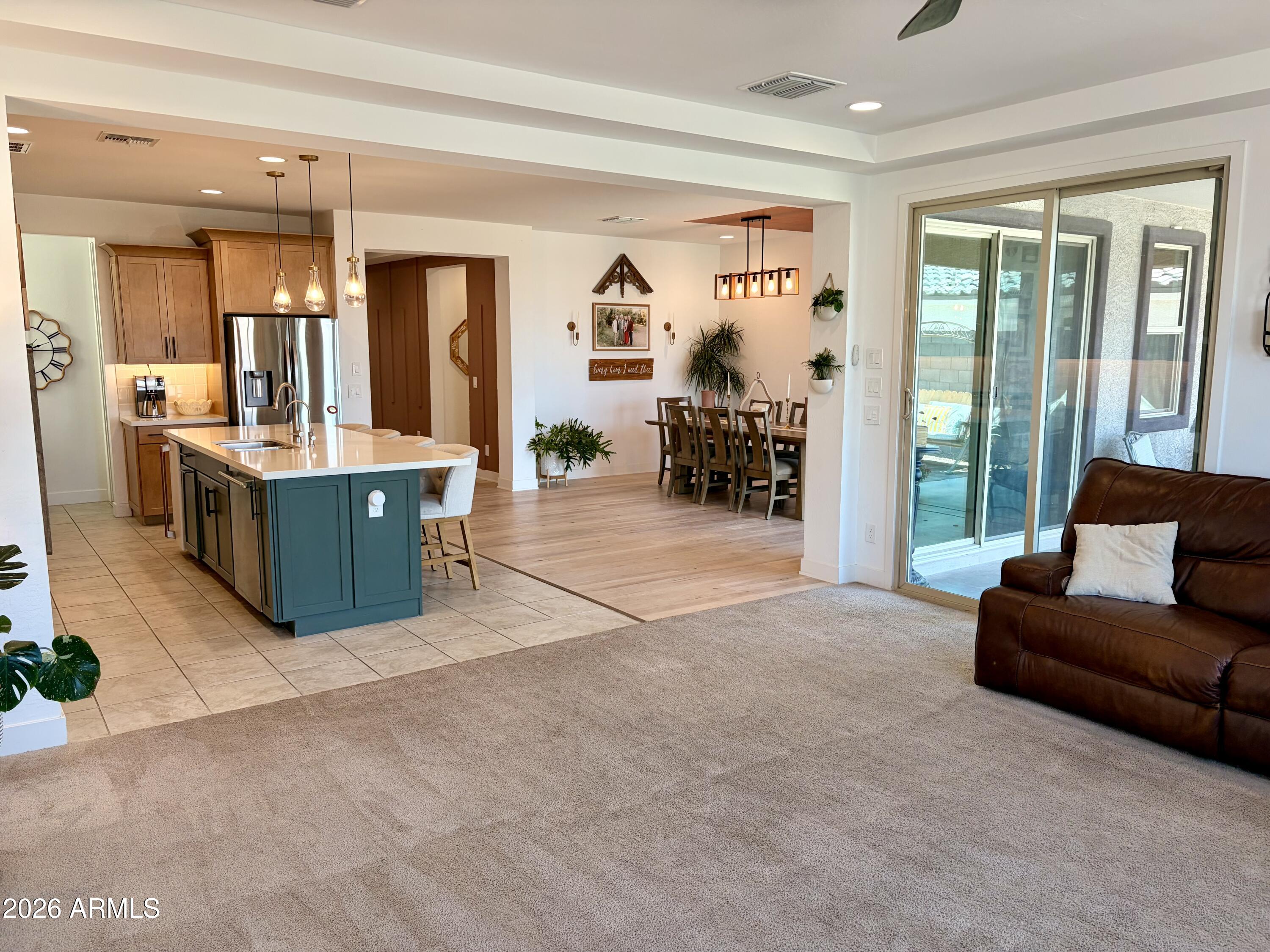 12862 West Ocotillo Road Glendale, AZ 85307 - Photo 3 of 40