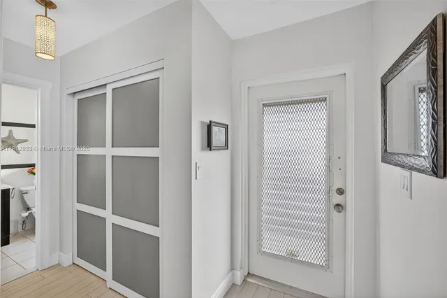 $112,500 | 7817 Golf Cir Drive, Unit 305, Margate, FL 33063