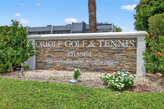 $112,500 | 7817 Golf Cir Drive, Unit 305, Margate, FL 33063
