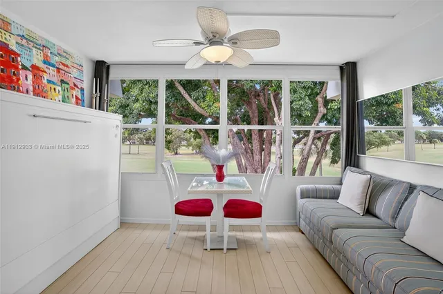 $112,500 | 7817 Golf Cir Drive, Unit 305, Margate, FL 33063