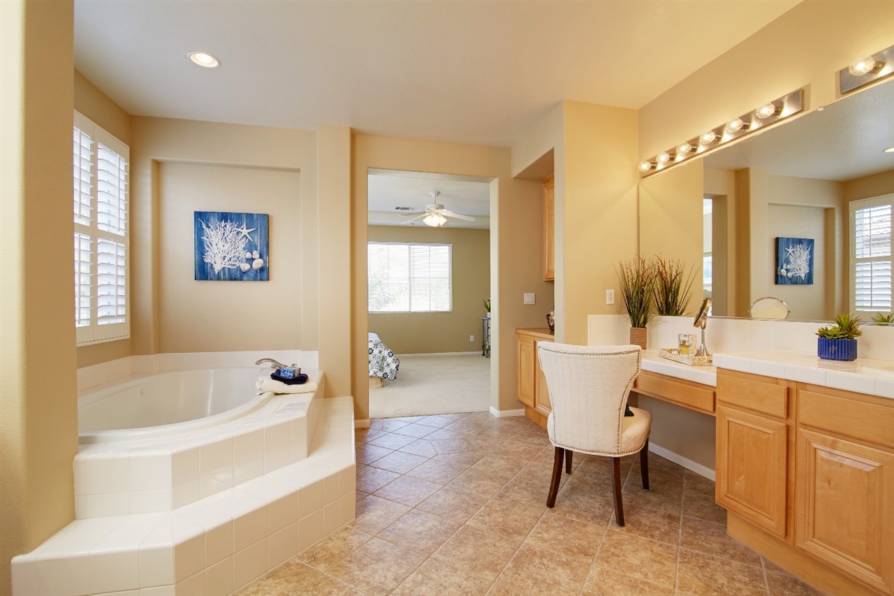 16734 Deer Ridge Road San Diego, CA 92127 - Photo 14 of 21