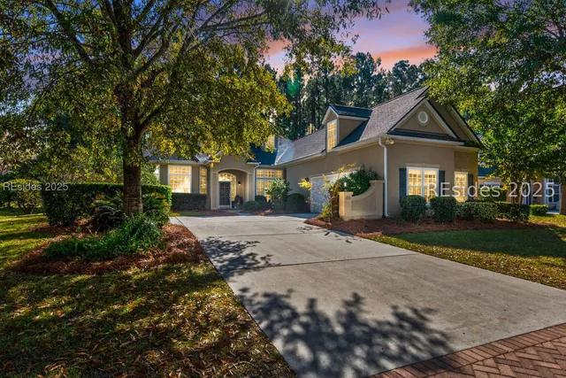 $759,000 | 125 Spring Meadow Drive, Bluffton, SC 29910