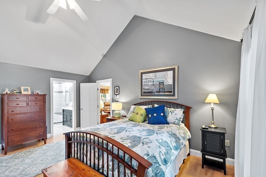 14 Woodcrest Road Westborough, MA 01581 - Photo 19 of 36 Gallery Image 19