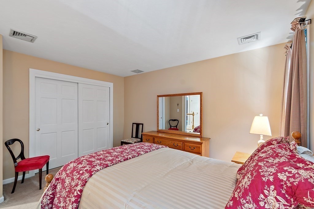 14 Woodcrest Road Westborough, MA 01581 - Photo 24 of 36 Gallery Image 24