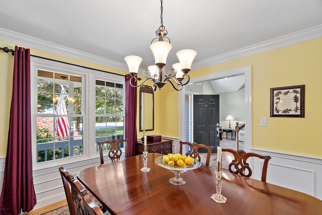 14 Woodcrest Road Westborough, MA 01581 - Photo 10 of 36 Gallery Image 10