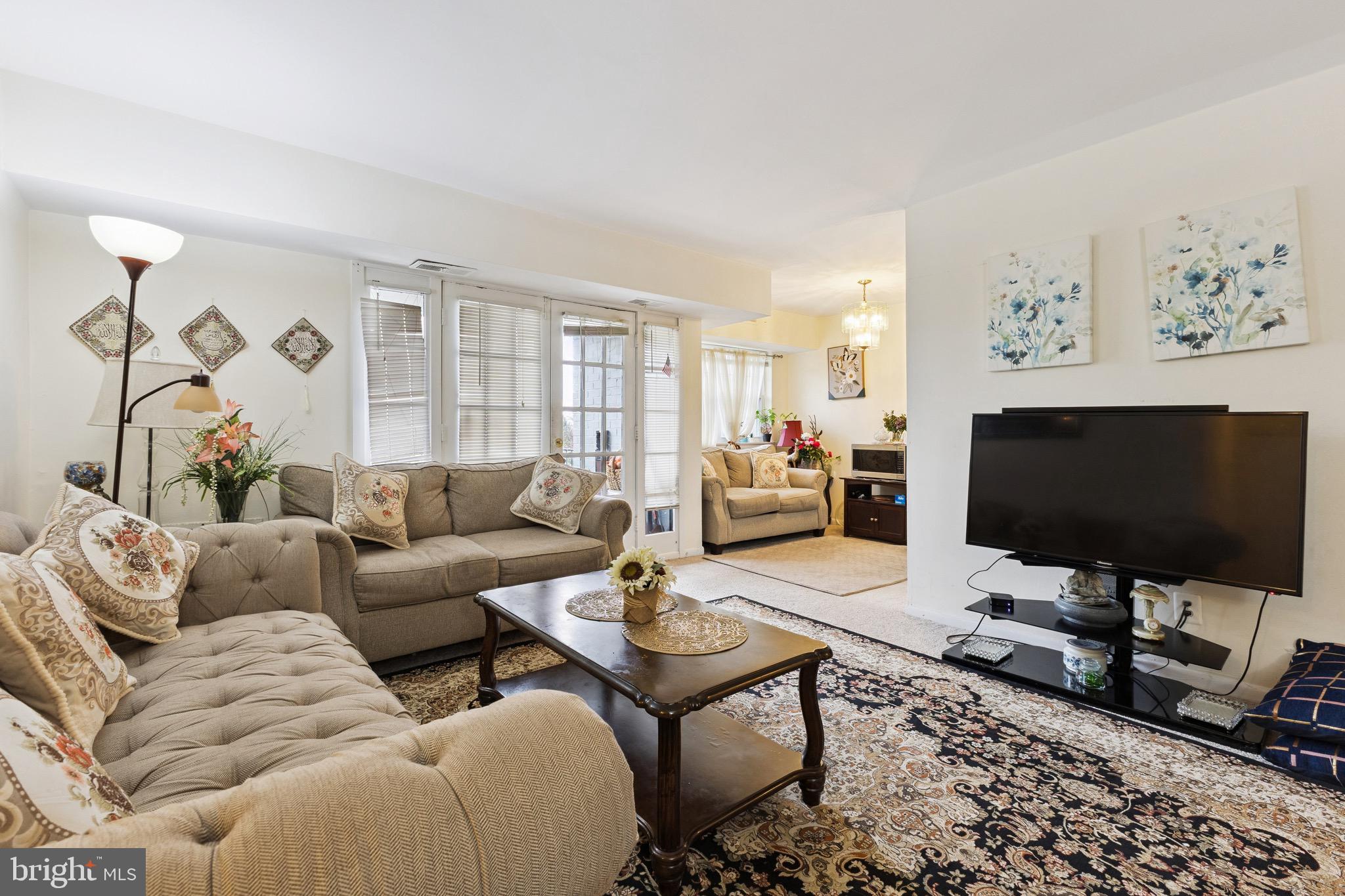 7089 Spring Garden Drive, Unit 202 Springfield, VA 22150 - Photo 3 of 25