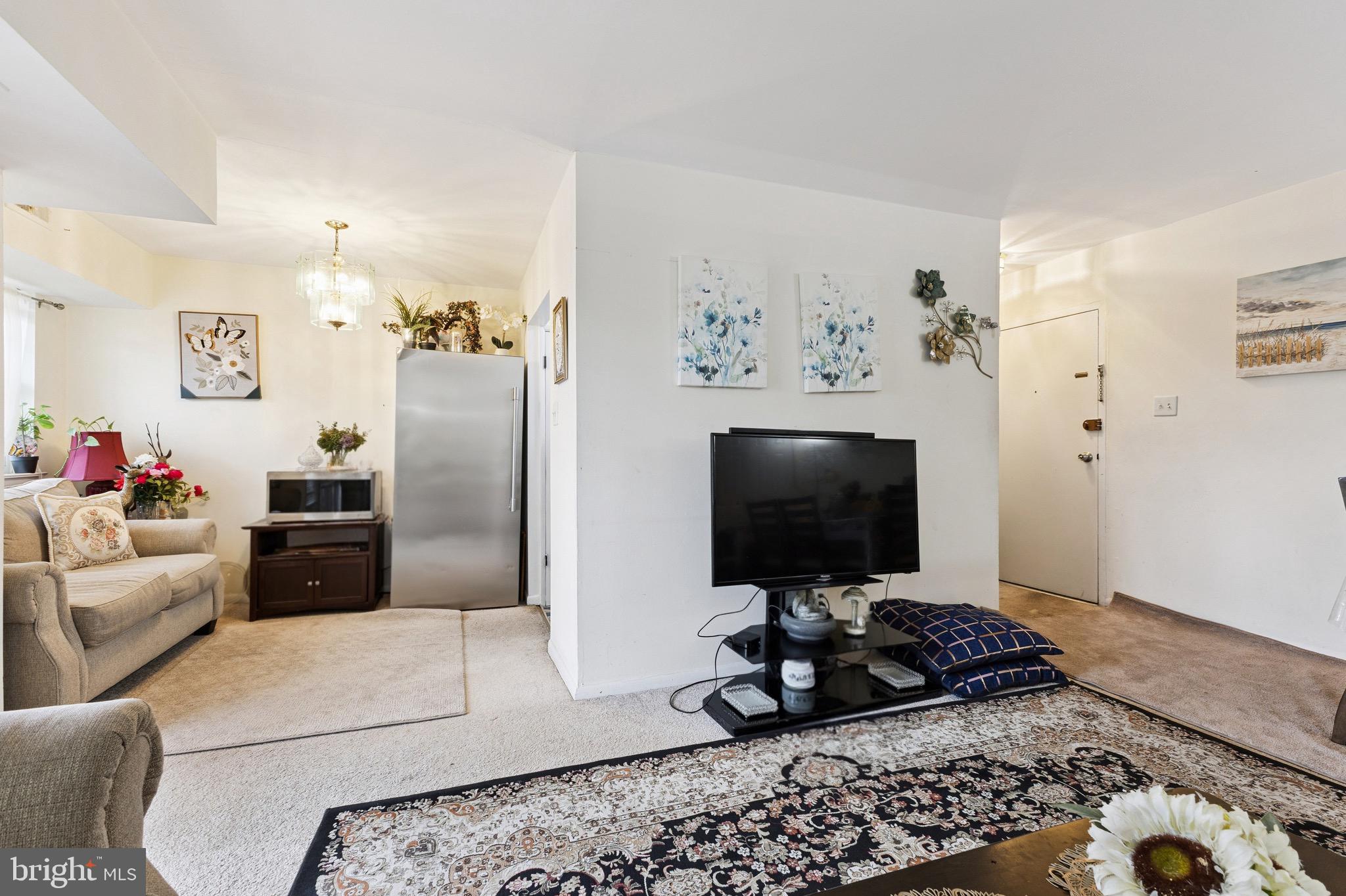 7089 Spring Garden Drive, Unit 202 Springfield, VA 22150 - Photo 6 of 25