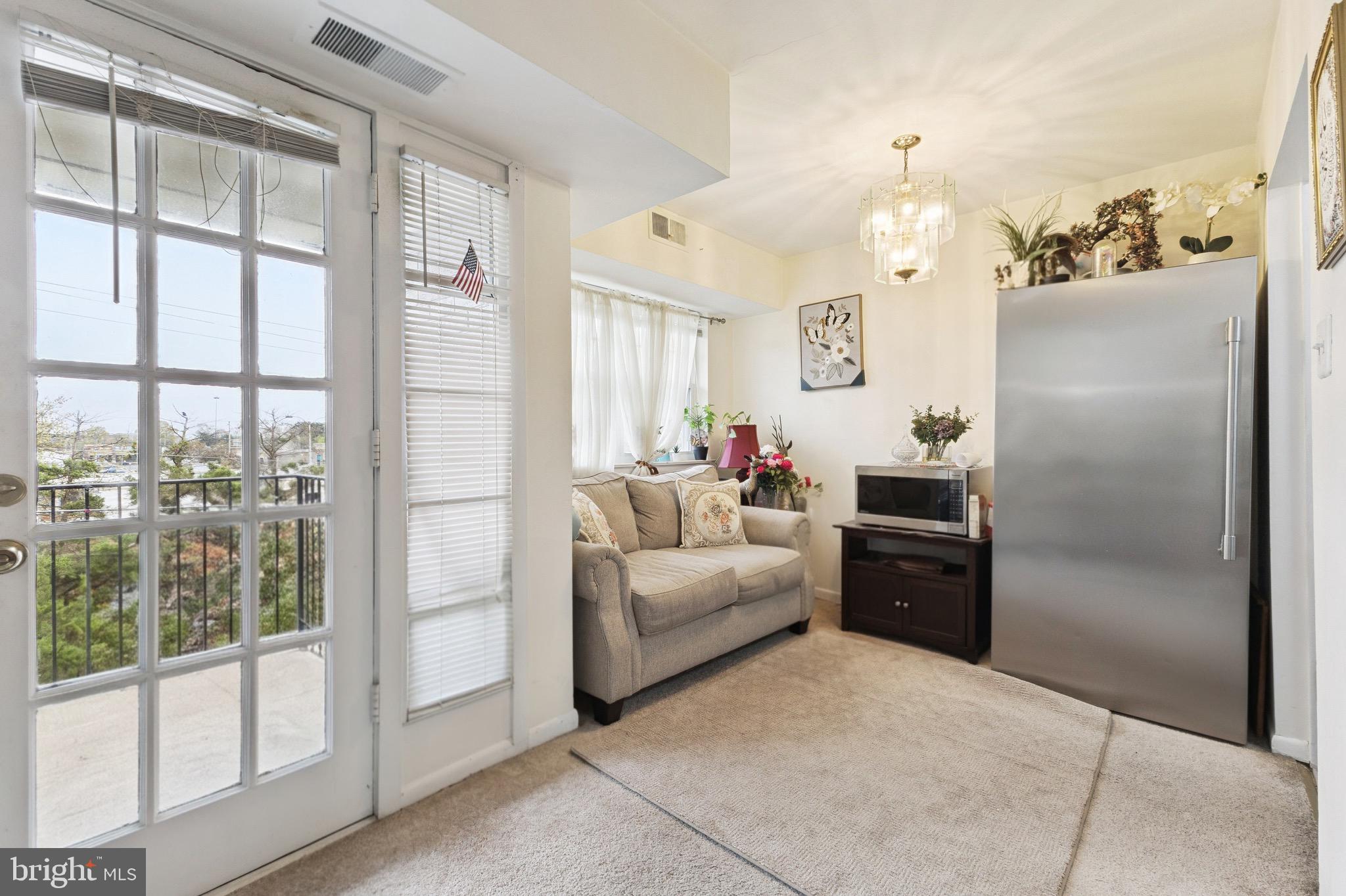 7089 Spring Garden Drive, Unit 202 Springfield, VA 22150 - Photo 7 of 25