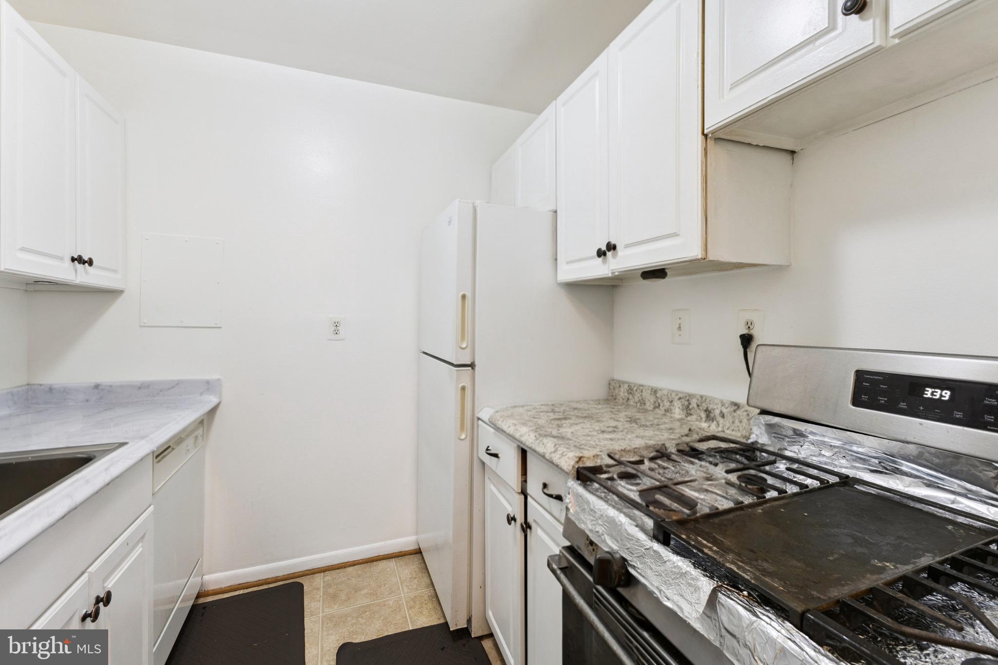 7089 Spring Garden Drive, Unit 202 Springfield, VA 22150 - Photo 10 of 25